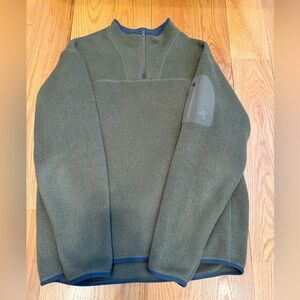 Men's Green Sweater